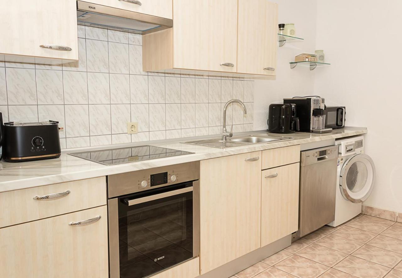 Ferienwohnung Two Identical Designer 2Bd Flats With Sea View In Balchik By Flat Mаnager Exterior foto
