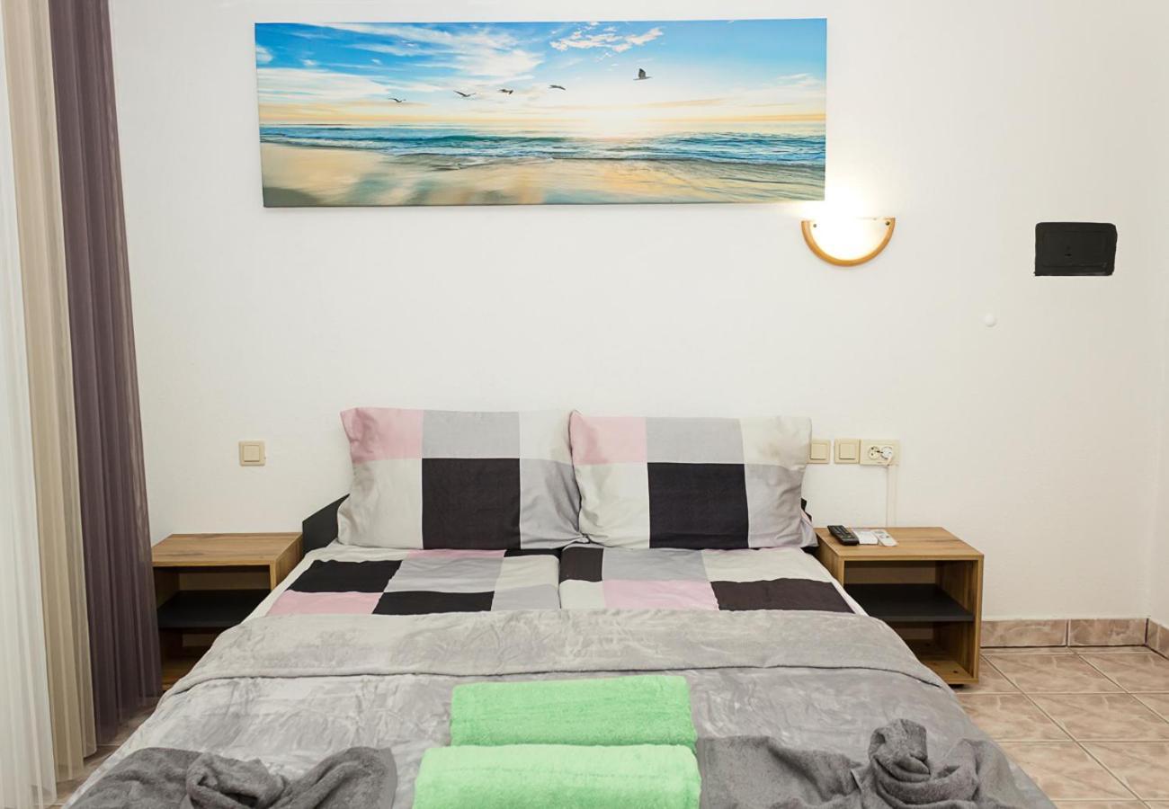 Ferienwohnung Two Identical Designer 2Bd Flats With Sea View In Balchik By Flat Mаnager Exterior foto